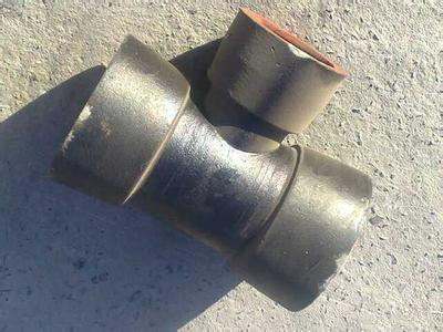 老房子宁县铸铁管下水漏水怎么处理